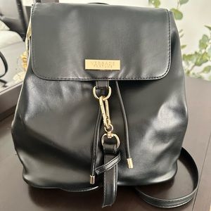 VERSACE leather backpack / sac à dos cuir